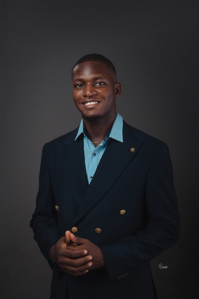 Ayomide, Product Designer